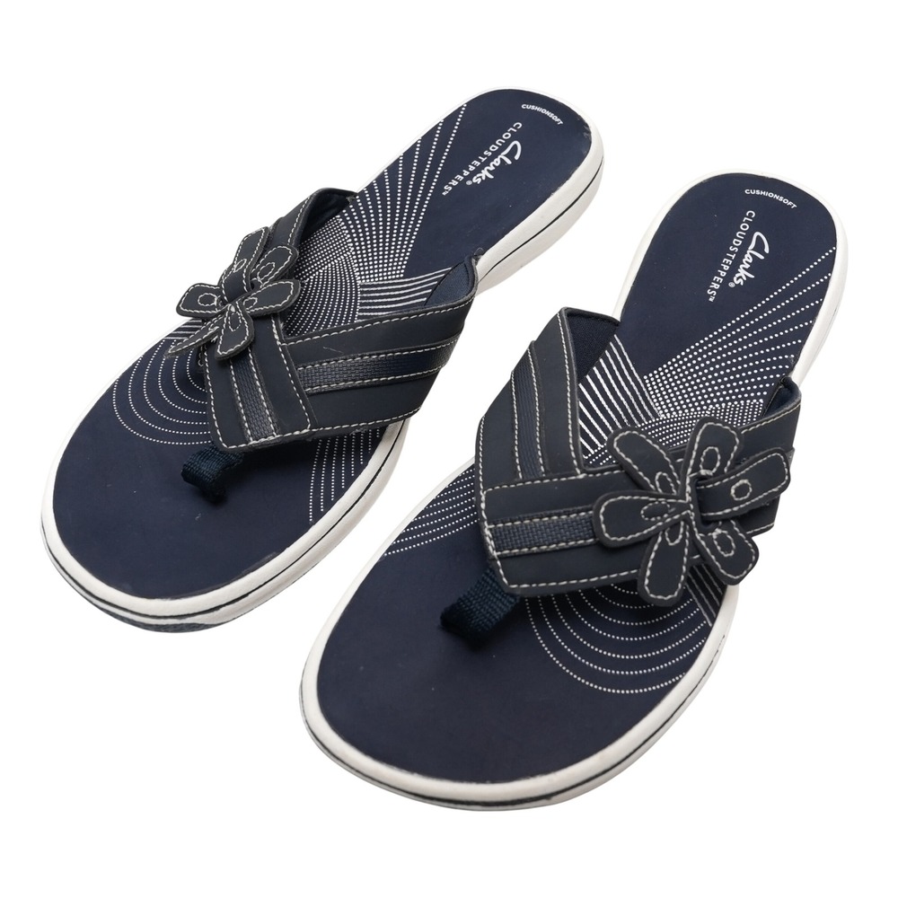 Clarks Cloudsteppers Sandals Women 12 Navy Floral Thong Cushion Soft Lightweight